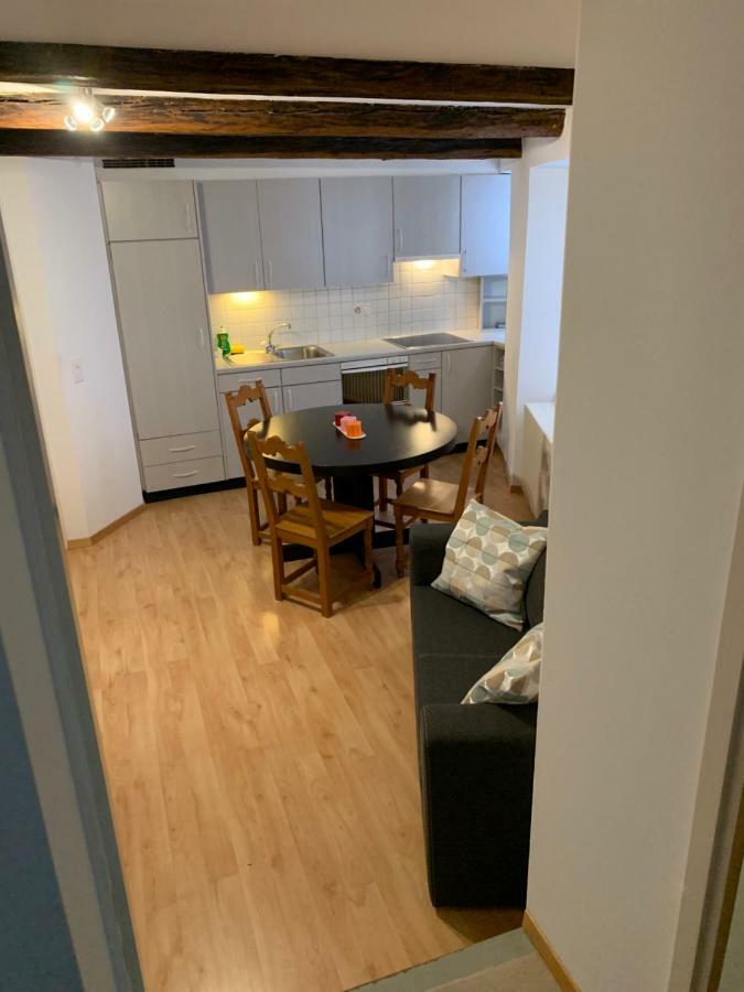 Appartamento In Citta Vecchia A Locarno. 외부 사진